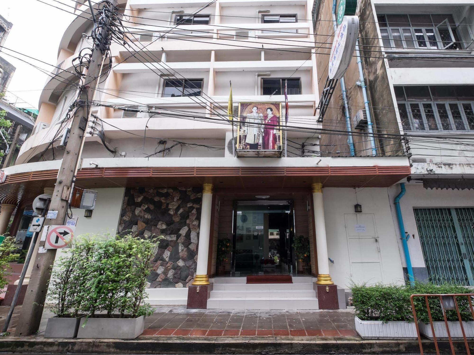 New Suanmali Hotel Bangkok Exteriör bild