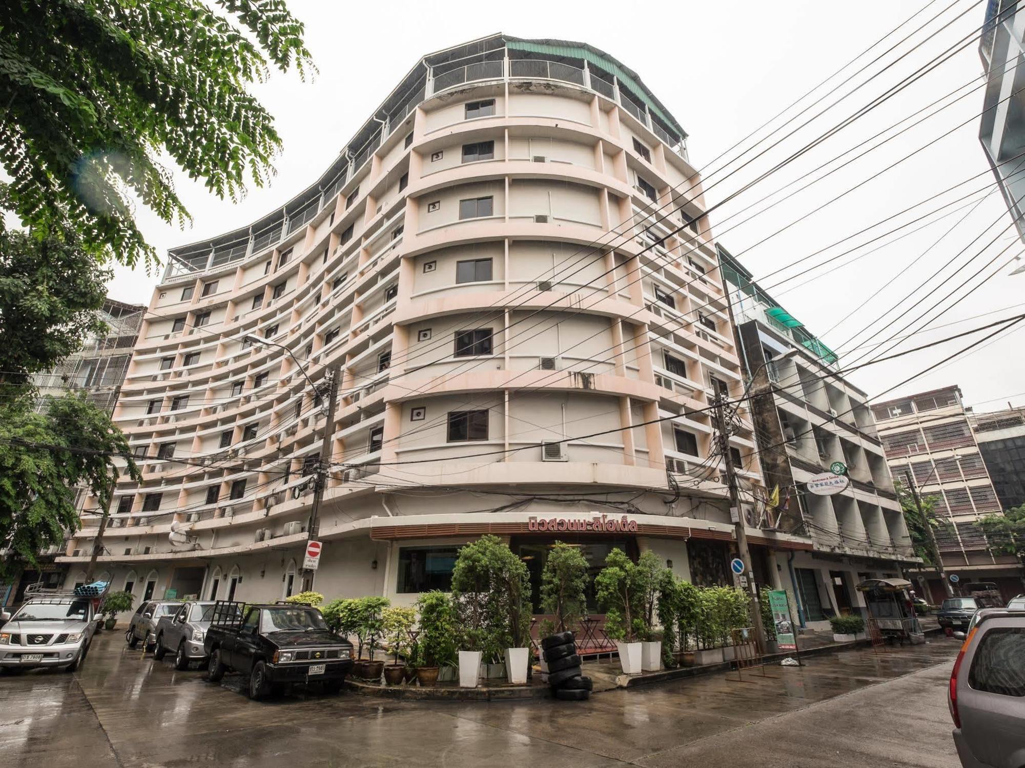 New Suanmali Hotel Bangkok Exteriör bild